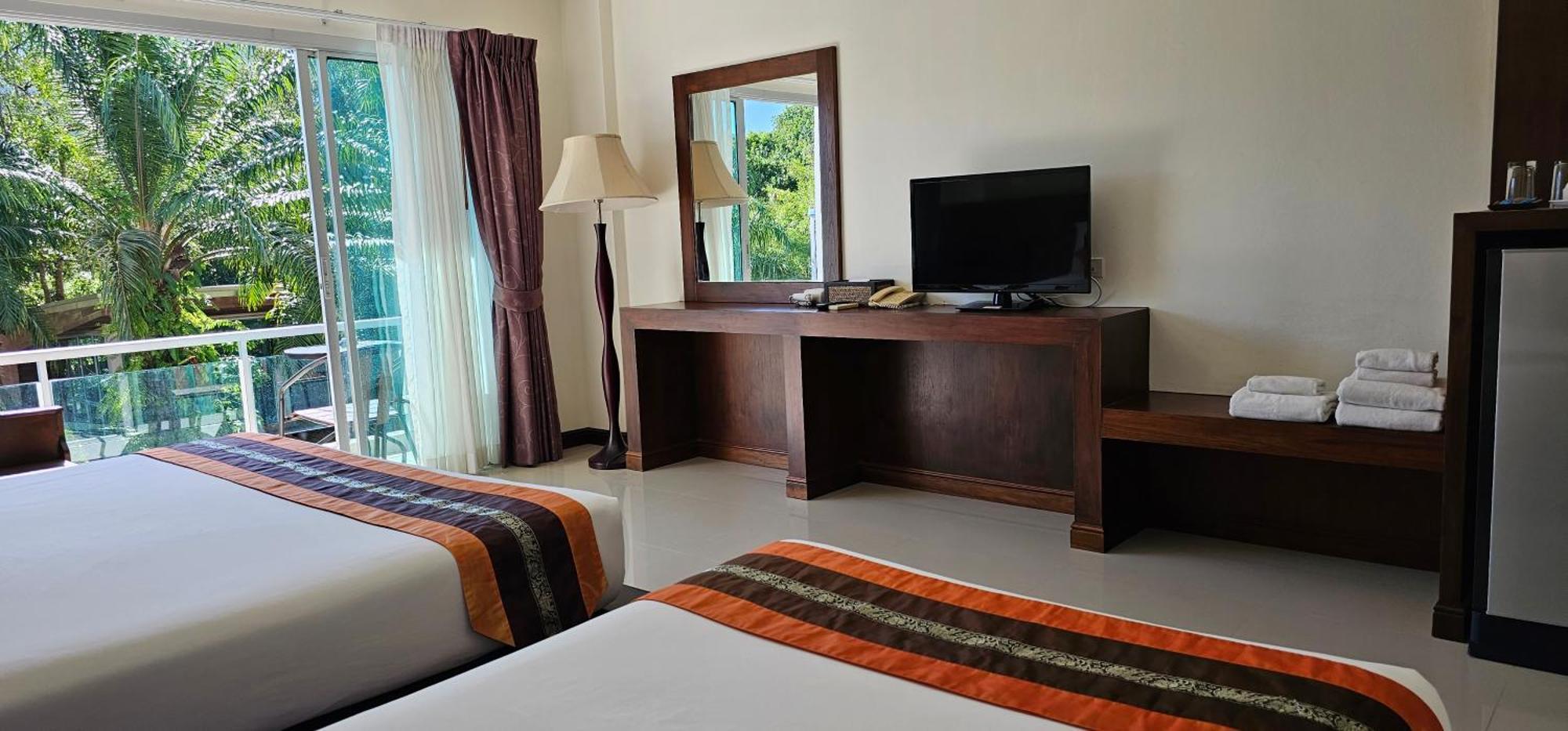 The Pano Hotel & Residence Ao Nang Bagian luar foto