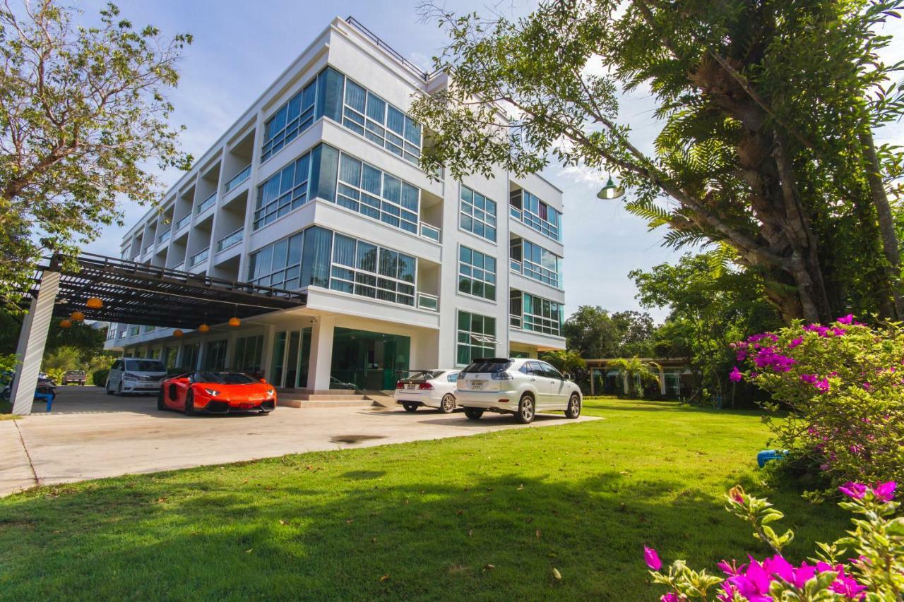 The Pano Hotel & Residence Ao Nang Bagian luar foto